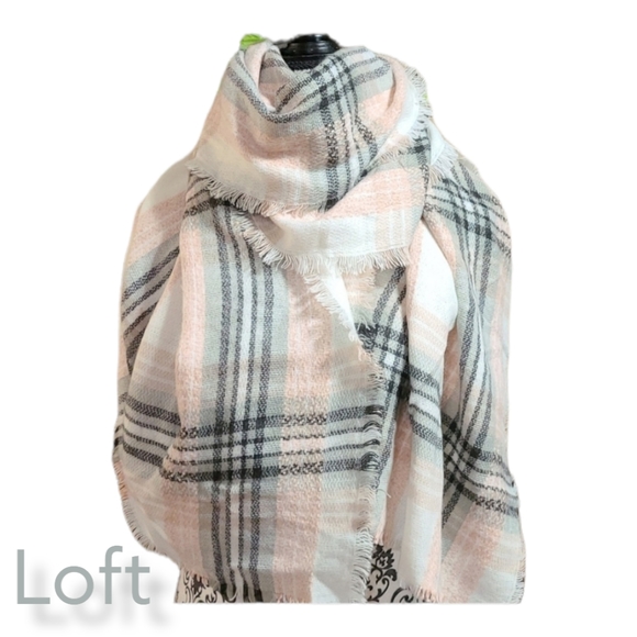 LOFT Accessories - Loft Plaid Blanket Scarf